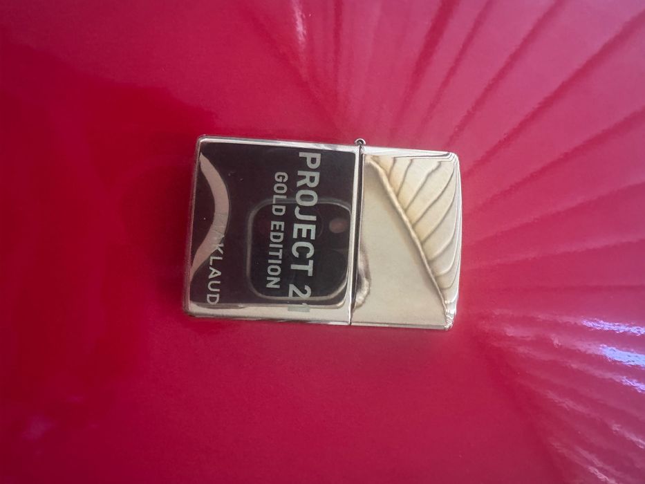 Оригинална запалка  Zippo gold edition