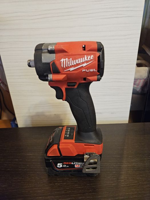 Milwaukee M 18 FIW2F 12, pistol cu impact