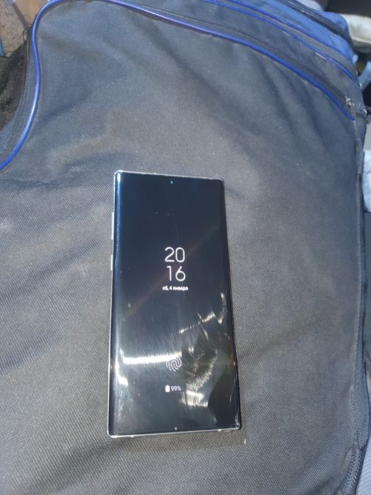 Samsung note 10 pilus