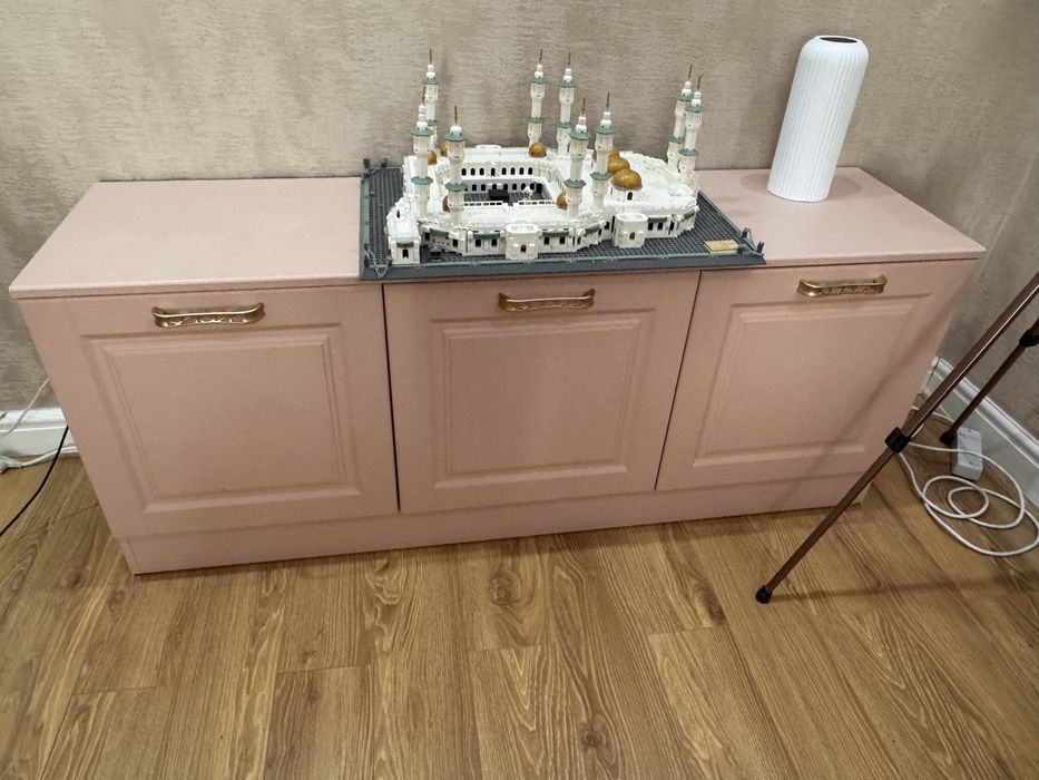 Продам спальную мебель. Самовывоз. Саморазбор.