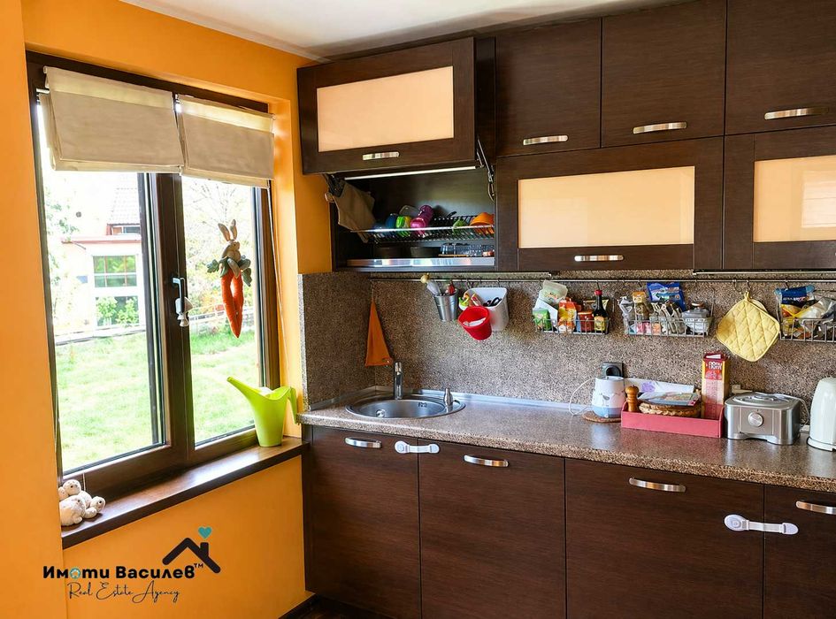 Продава ЕТАЖ ОТ КЪЩА град София, с. Владая