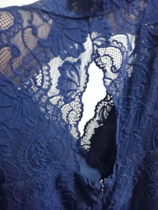 Продам женские платья