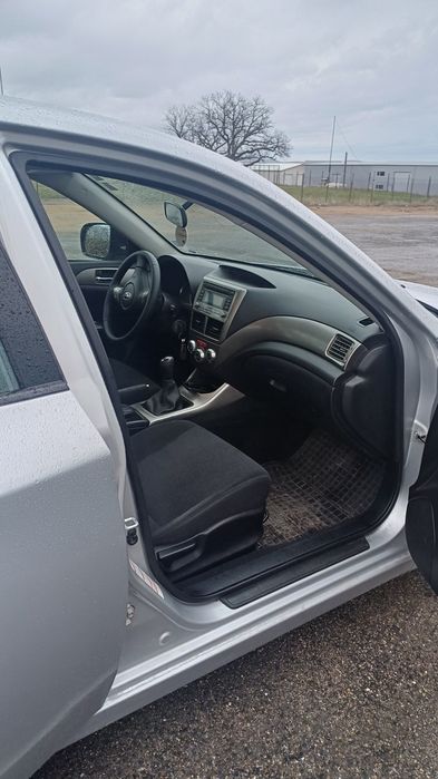 Субару Импреза 2010