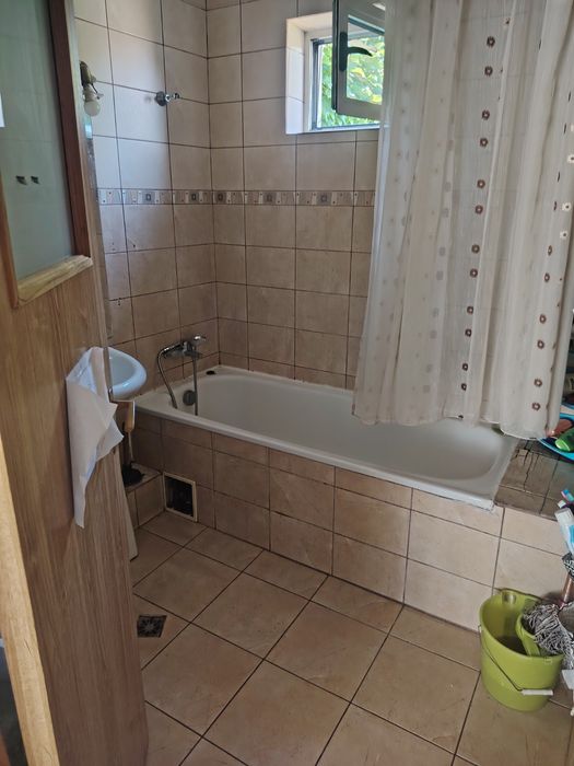 Eroii Revoluției camera vila fara proprietar, mobilată complet,curata,eleganta, pt.o pers