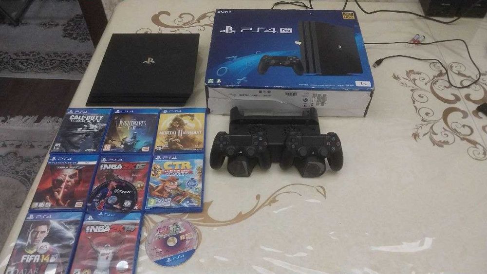 Ps4 pro sotladi holati a'lo