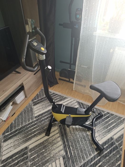 Vind Set Fitnes .Bicicleta medicinala,si aparat abdomen