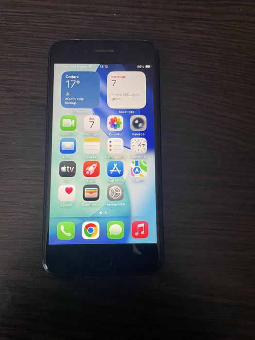 Телефон Iphone SE 2020