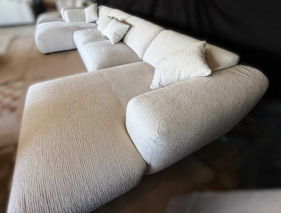 Премиум френски диван MYRA от кадифе - РАЗПРОДАЖБА