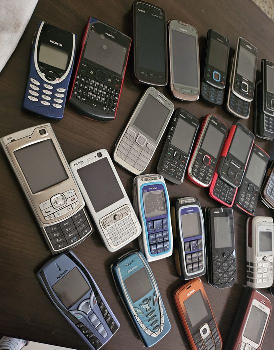 Nokia E52,  8210, N97, X2, 5610,N73,7500,5310, 7210,,3220,ASHA302,7373