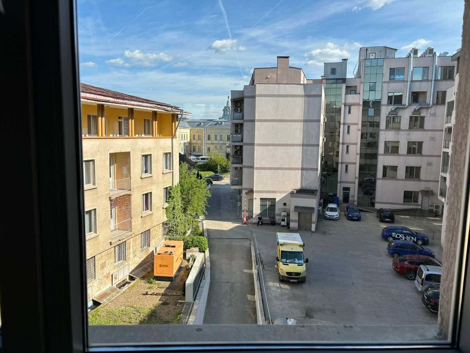 Продава се Тристаен апартамент в Силистра, Център - 115 кв.м за 821 €/кв.м - Снимка #15