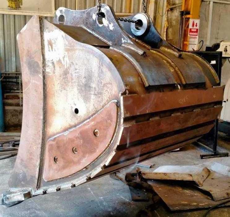 скальные , усиленные ковши для экскаваторов и погрузчиков