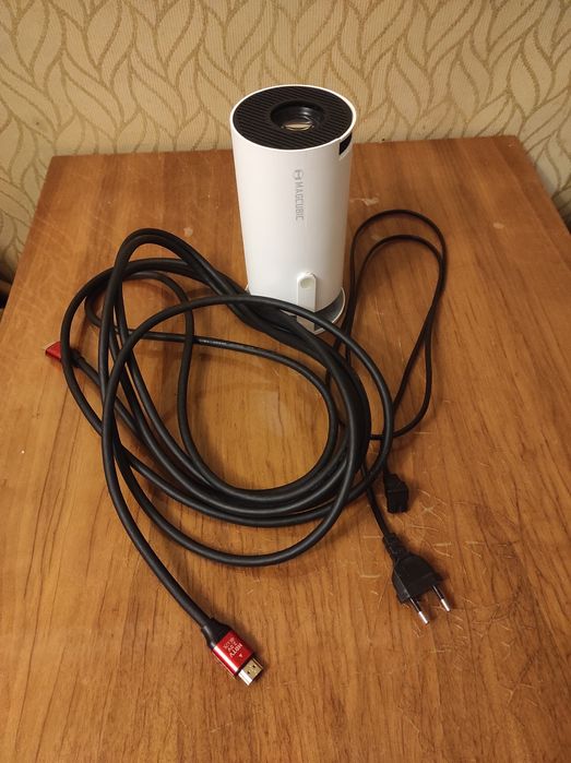 Проектор Magkubik hy300