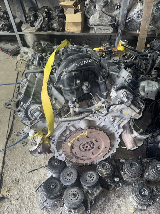 Двишатель на nissan patrol VQ56