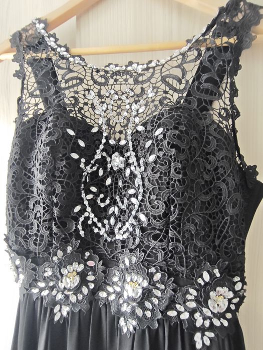 Праздничное платье