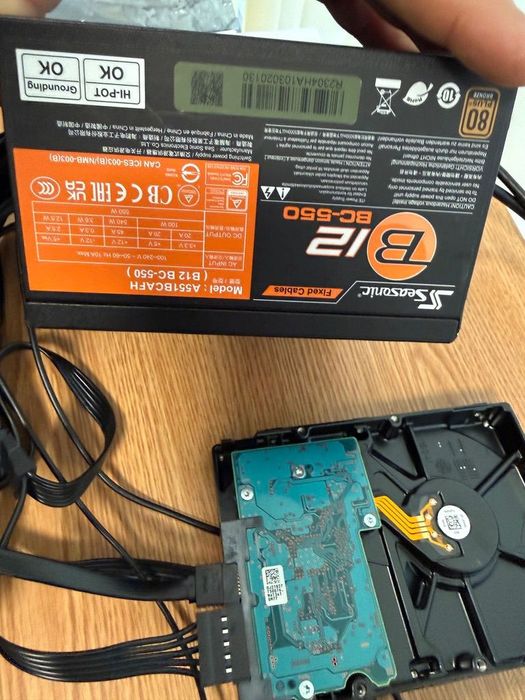 Sursa  Seasonic B12 Bg 550