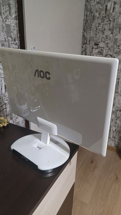 Монитор АОC 17"  TOP