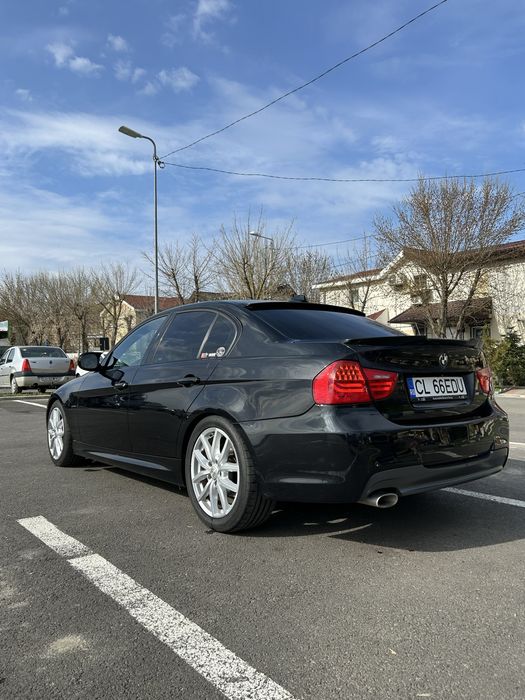 BMW Seria 3 2011 — imagine 3