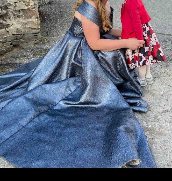 Официална рокля/Бална рокля