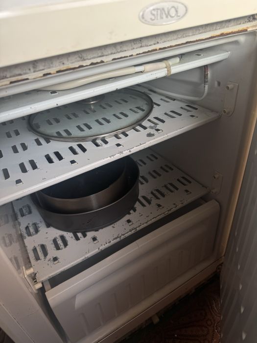 ПРОДАМ холодильник