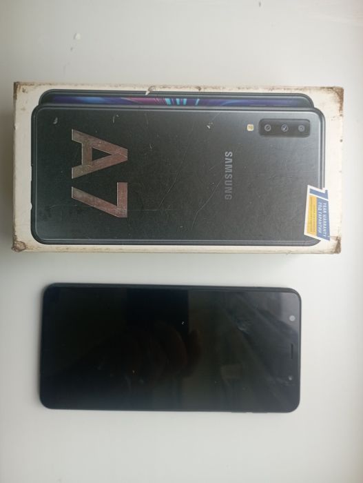 Samsung A7 2019 telefon