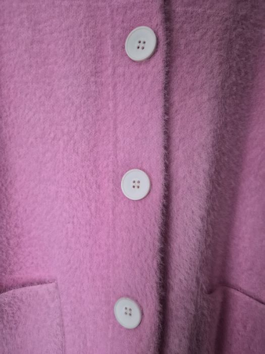 Пухкава дълга жилетка/палто в нежно розово