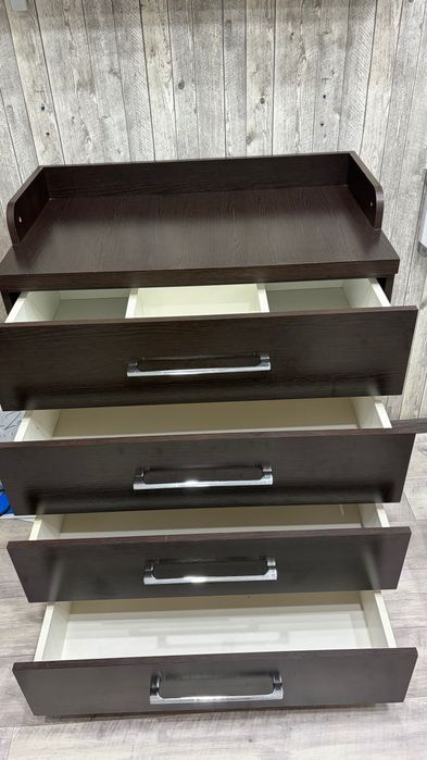 Продам комод в хорошем состоянии