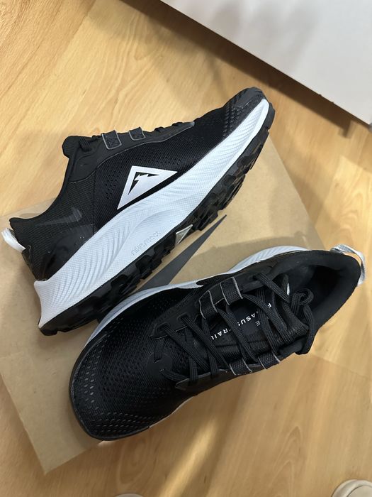 Дамски маратонки Nike Trail