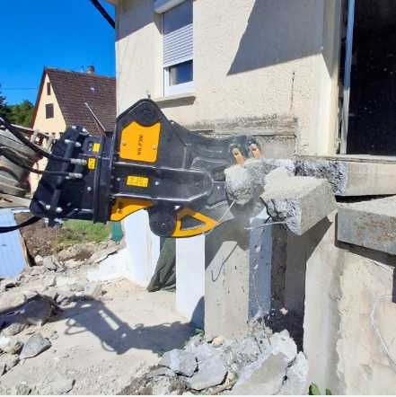 Foarfeci de Demolare MB CRUSHER P380 pt Excavator Recomandat 3-6.5