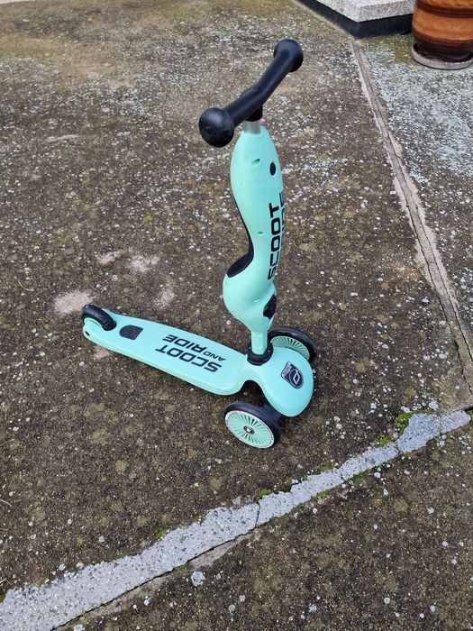 Scoot and ride  тротинетка