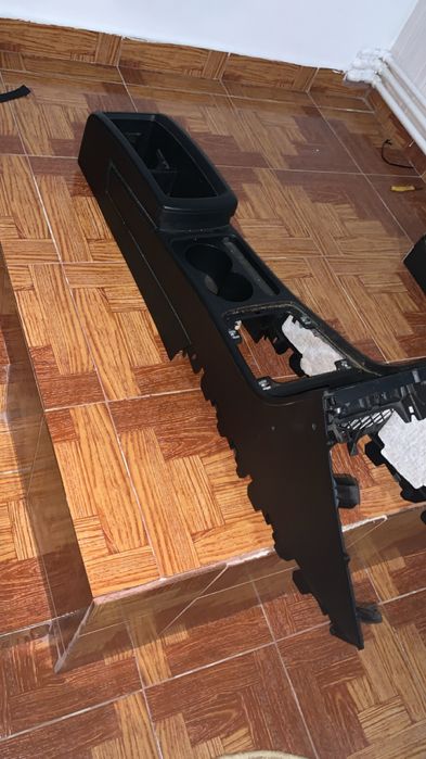 Se vinde cotiera vw passat b6