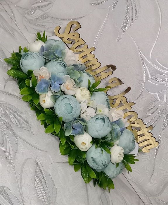 Sun'iy guldan topper kompozitsiya