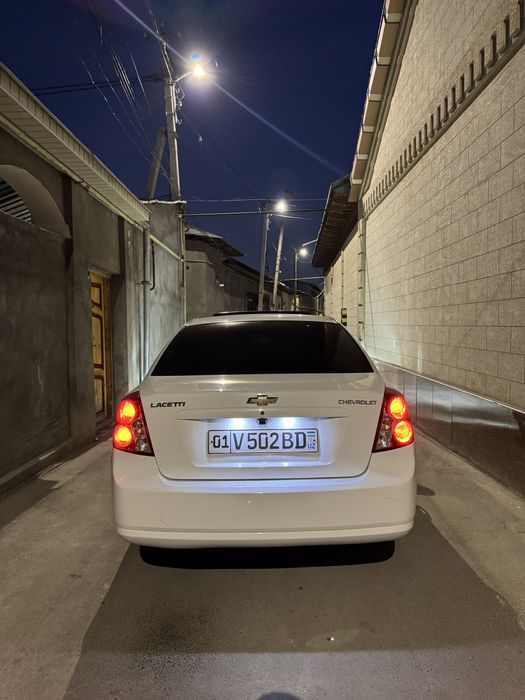 Gentra avtomat gazi bor