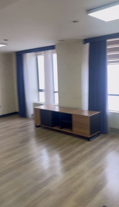 Сдаётся помещение 2000м2 2 этажа Крестик Дустлик 3 станция (N128)