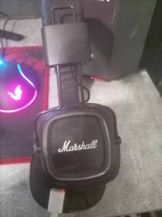Наушники WIRELEss