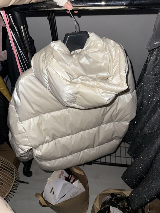 Miss Sixty зимно бяло яке с естествен пух и Сваровски елементи.