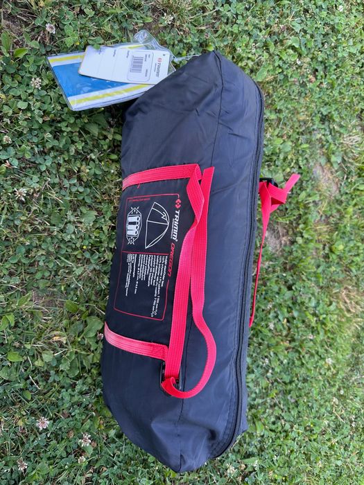 Corturi  saci dormit saltele ghiozdane de drumeție genți