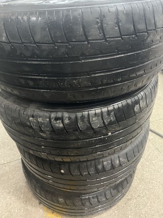 Продам летние шины 225/55R17