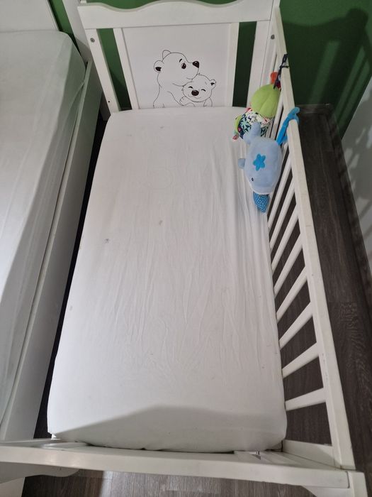 Donez pătuț bebeluși