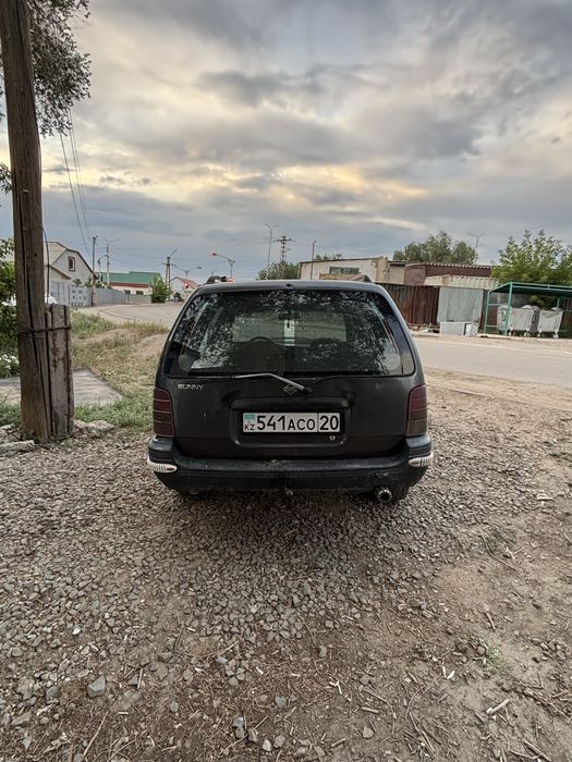Нисан сани 2.0 дизель