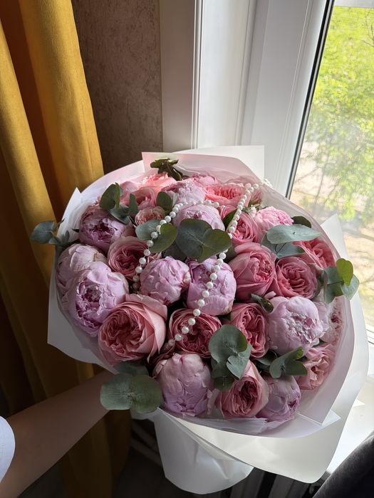 Продаю шикарный букет пионов