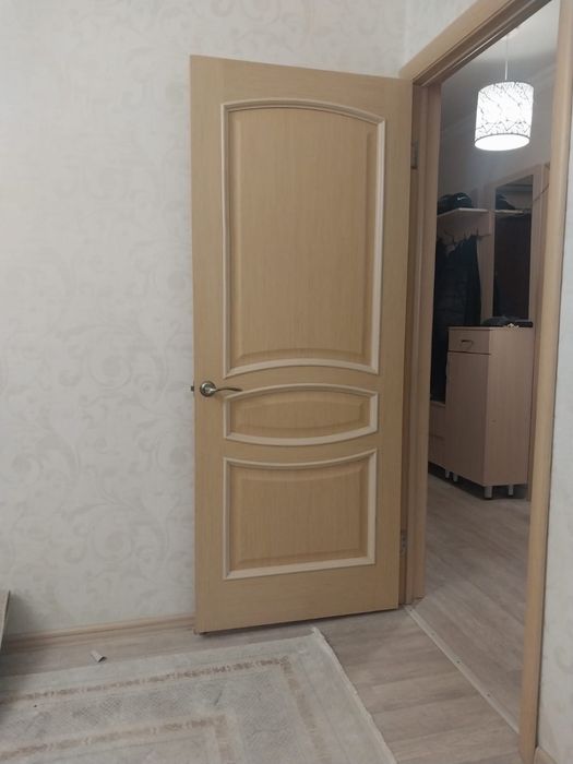 Дверь продается срочно