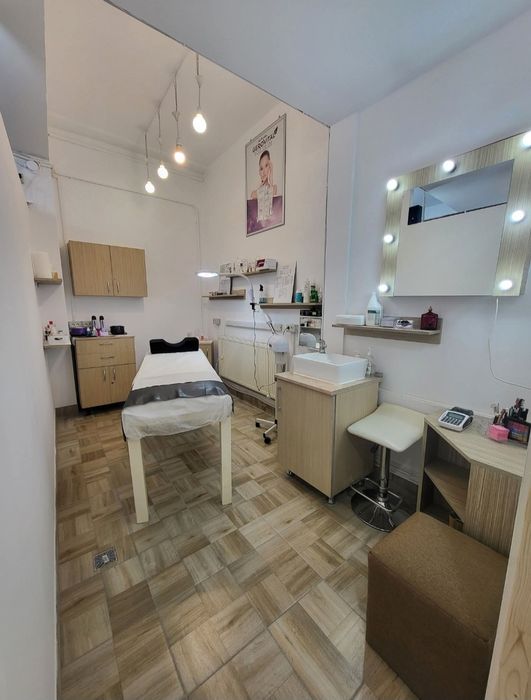 Vand oglinda machiaj