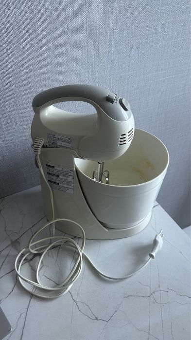 Продается миксер Panasonic MK-GB1