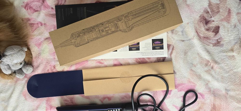 Преса за коса Dyson- 420 лв