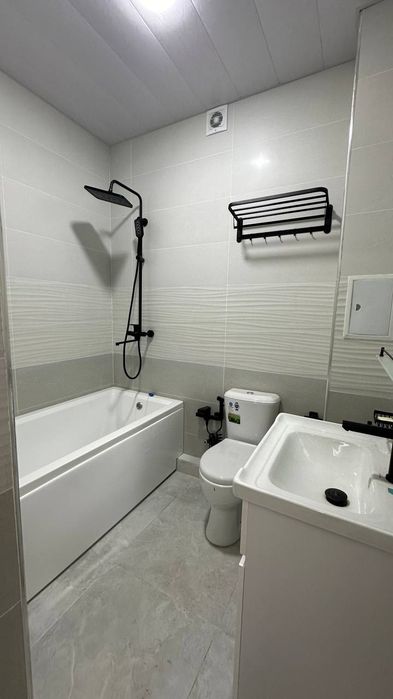 Янгихаёт район, Продаётся квартира Дубликат 57+57 m²