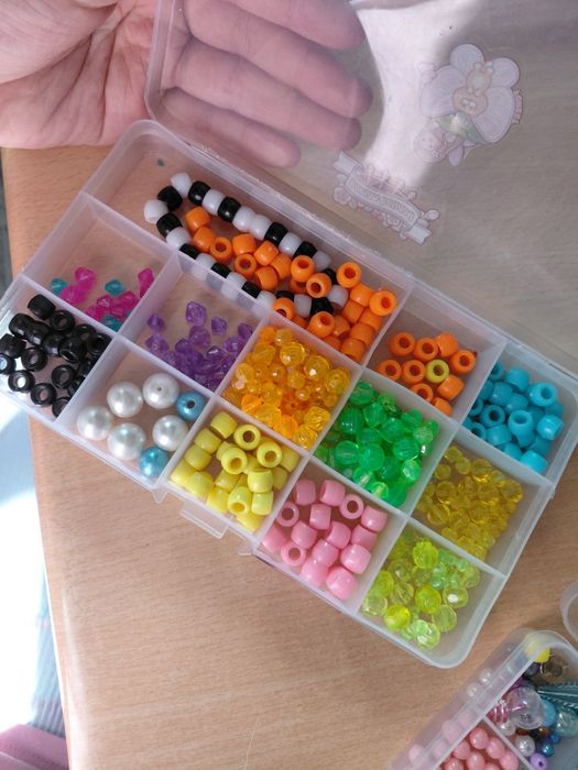 Бисеры для плетении.