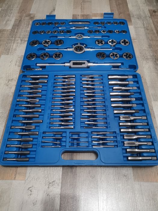 Trusa  tarozi și filiere 110 piese-trusa metrica tarozi/filiere 110buc