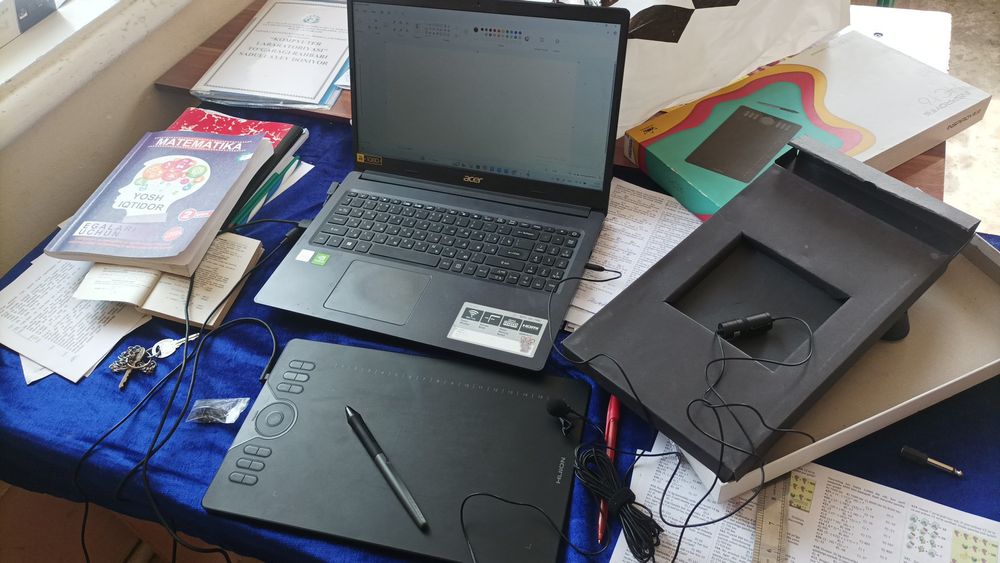 Grafichiskiy planshet HUION