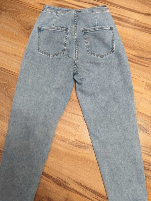 Дънки с висока талия