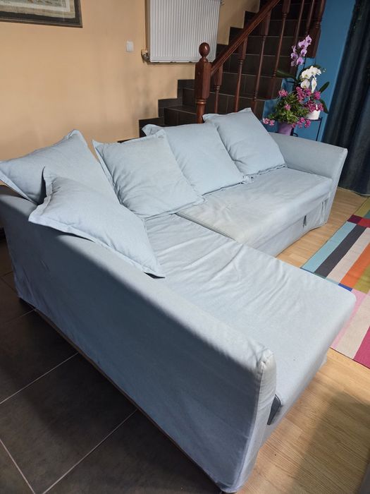 Canapea baby blue  Ikea